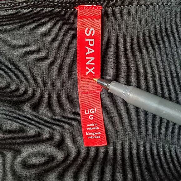 Spanx Women's Size L Velvet Leggings Burgundy 2070 - Picture 5 of 7